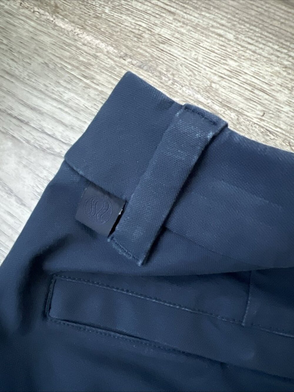 Lululemon Commission Slim Tapered Fit Pant Navy Mens Actual 32x26 - Picture 11 of 15